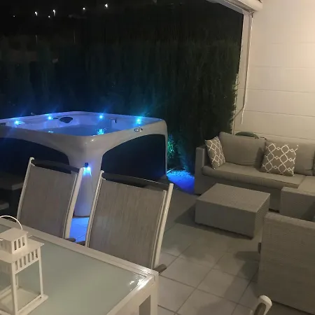 Nova Paradise Lejlighed *