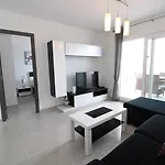 Nova Paradise Apartment