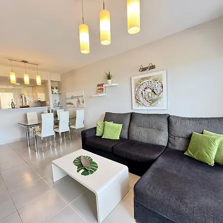 Nova Paradise Apartment